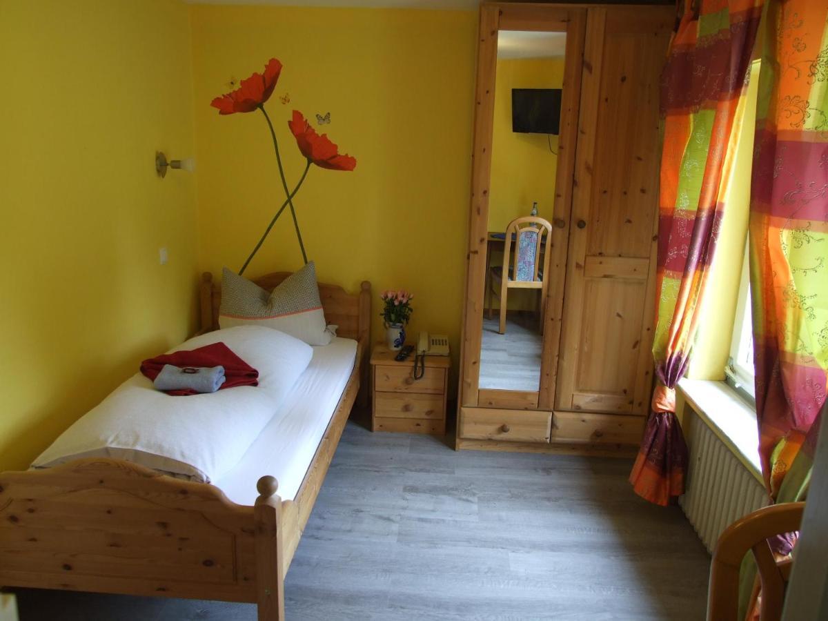 Hotel Forsthaus Volkesfeld Ruang foto