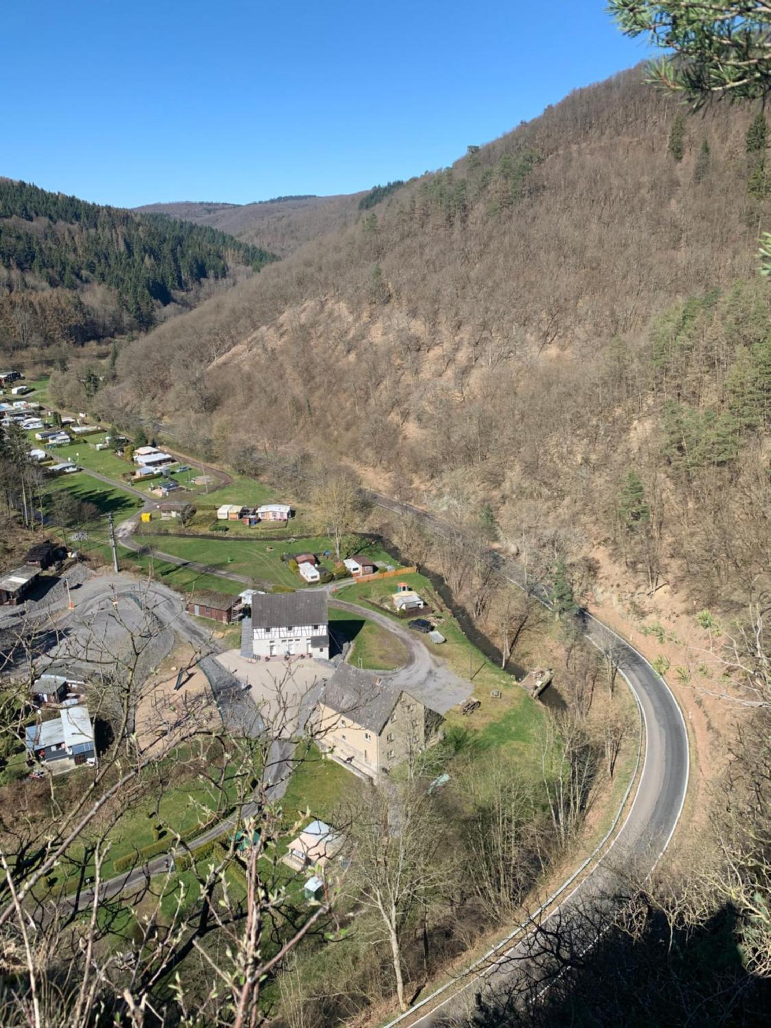 Hotel Forsthaus Volkesfeld Bagian luar foto