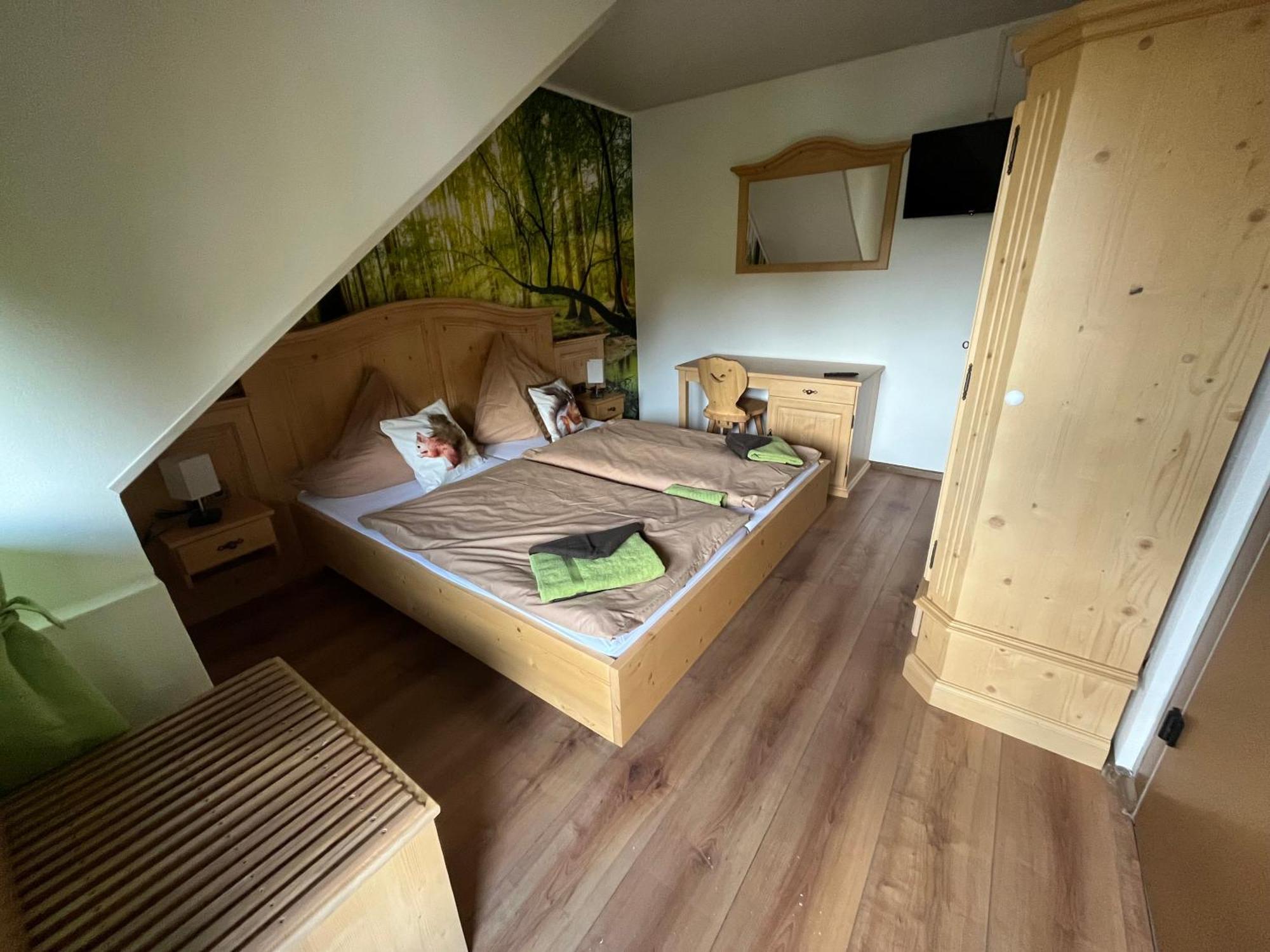 Hotel Forsthaus Volkesfeld Bagian luar foto